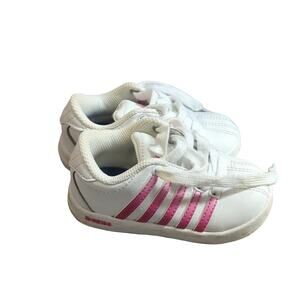 EUC K-Swiss Sneakers